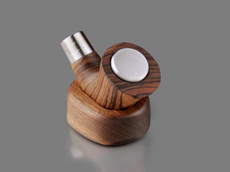 blindcap yogs e pipe one by dicodes neutral 2